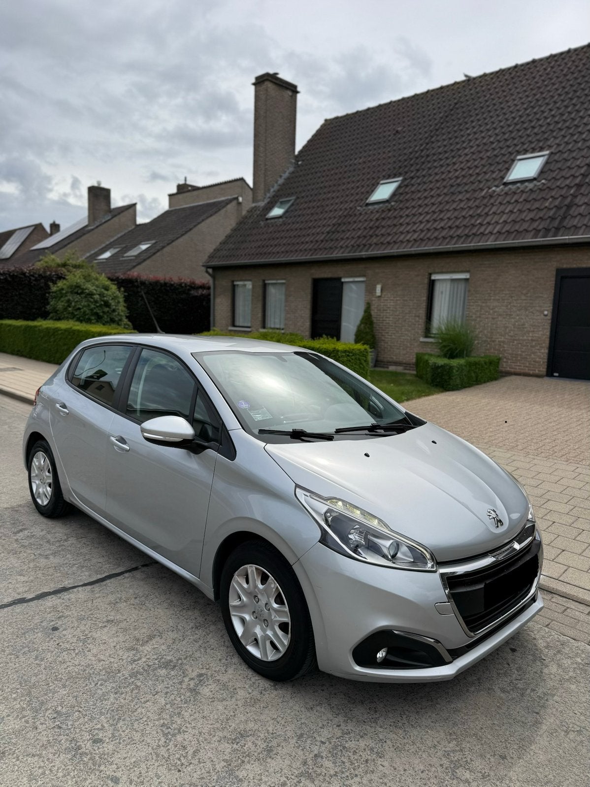 Peugeot 208 1.2 Benzine Euro6b Gekeurd voor verkoop, Auto's, Euro 6, Particulier, Airconditioning, Te koop