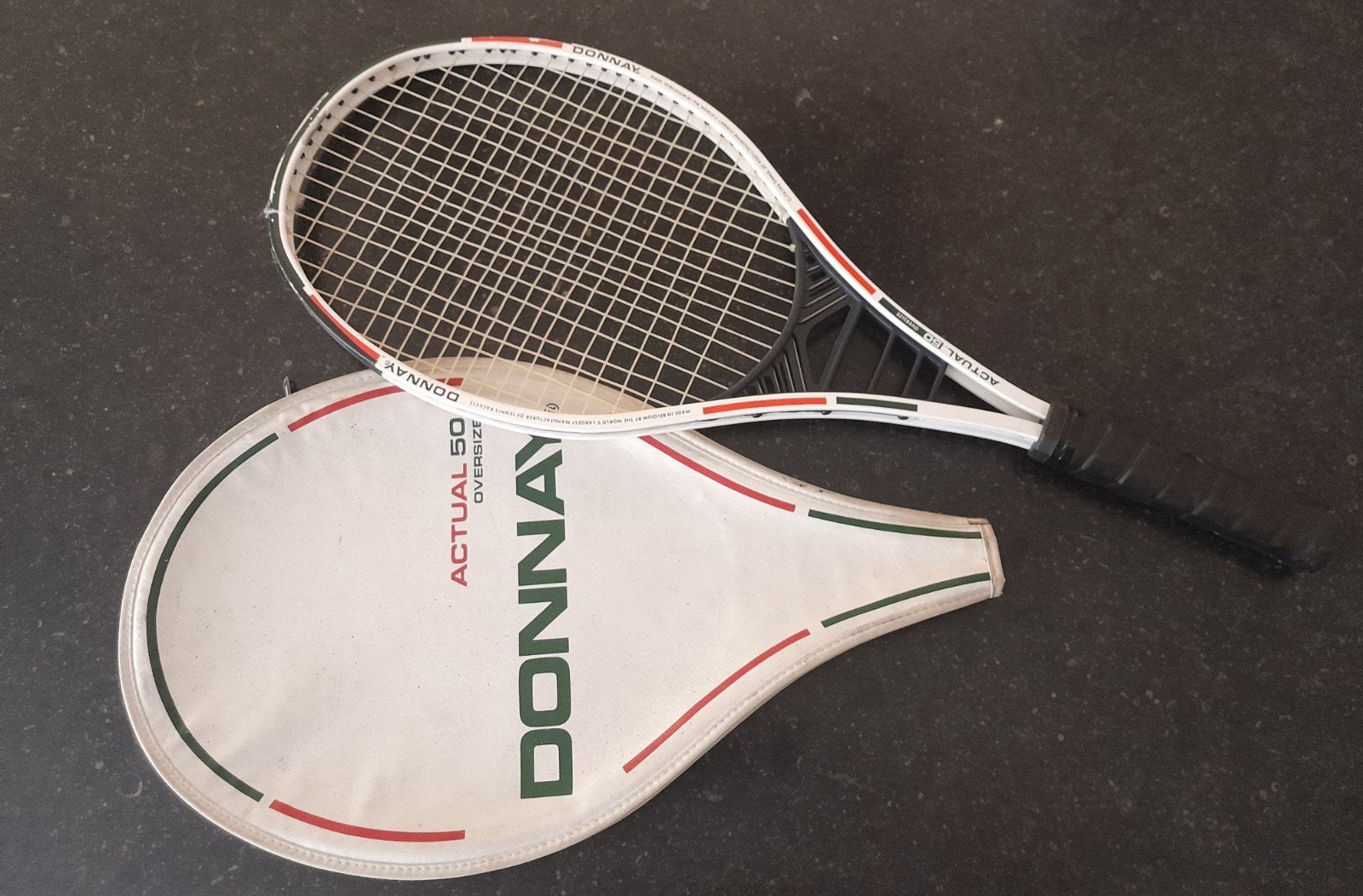 Tennisracket Donnay, Enlèvement
