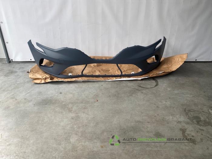 Voorbumper van een Renault Clio, Auto-onderdelen, Carrosserie, Bumper, Renault, Gebruikt, 3 maanden garantie, Ophalen of Verzenden