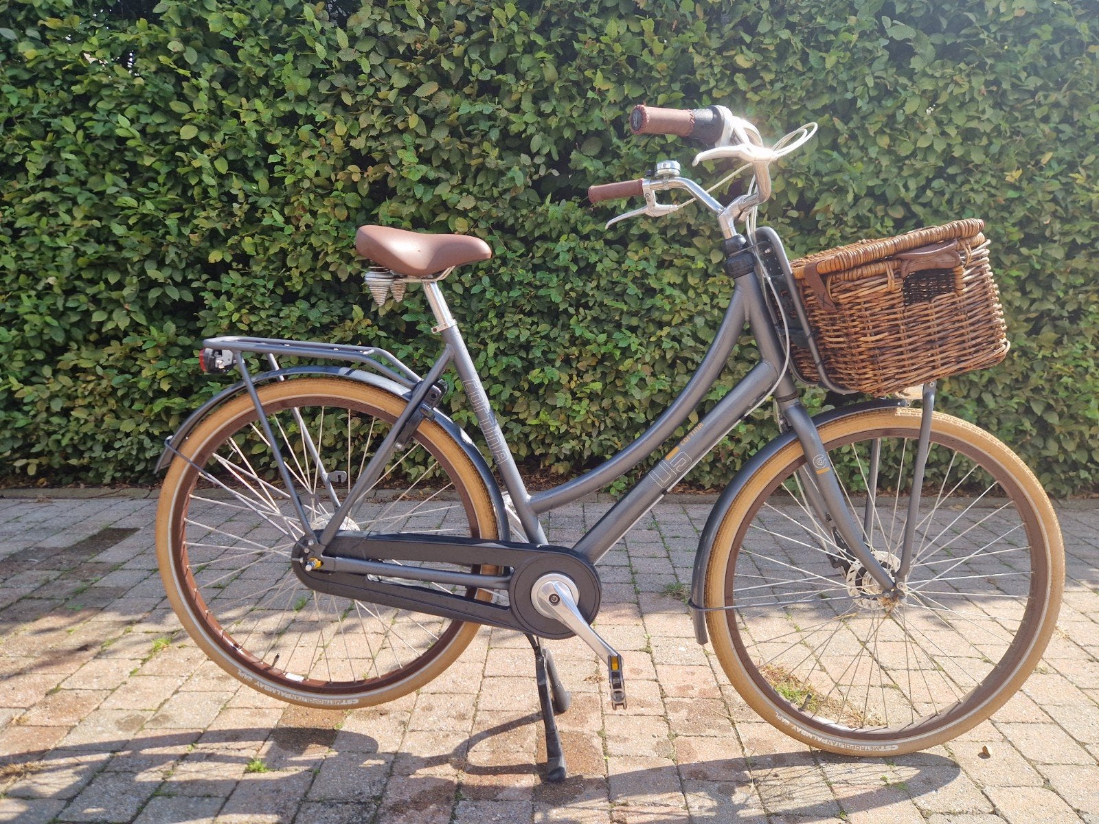 Cortina U4 Transport - 7 versnellingen - goede staat
•Shiman, Vélos & Vélomoteurs, Enlèvement, Utilisé, Cortina, Vitesses