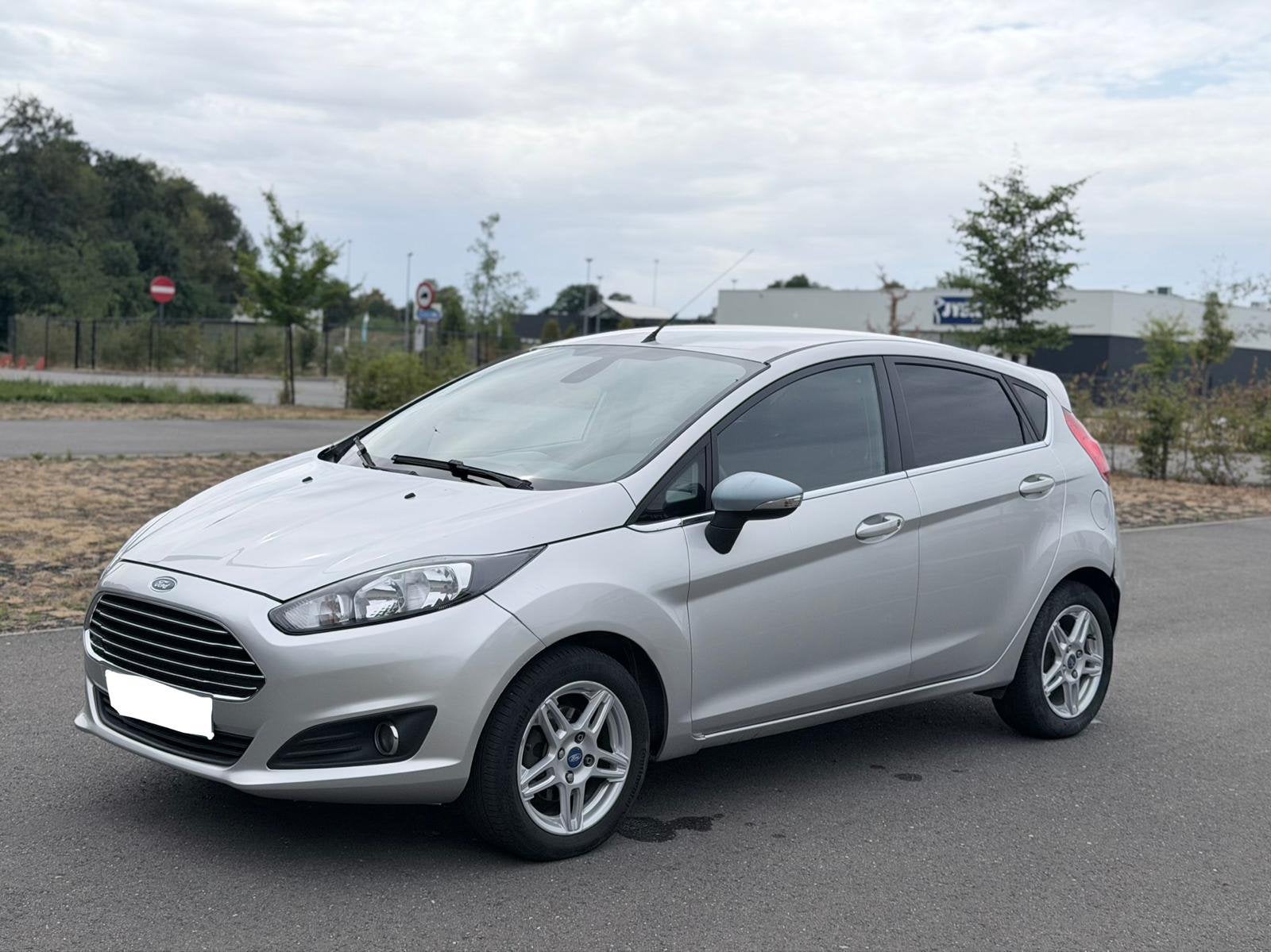 Ford Fiesta 1.5TDCI, Auto's, Ford, Euro 5, Stof, Zwart, 5 deurs
