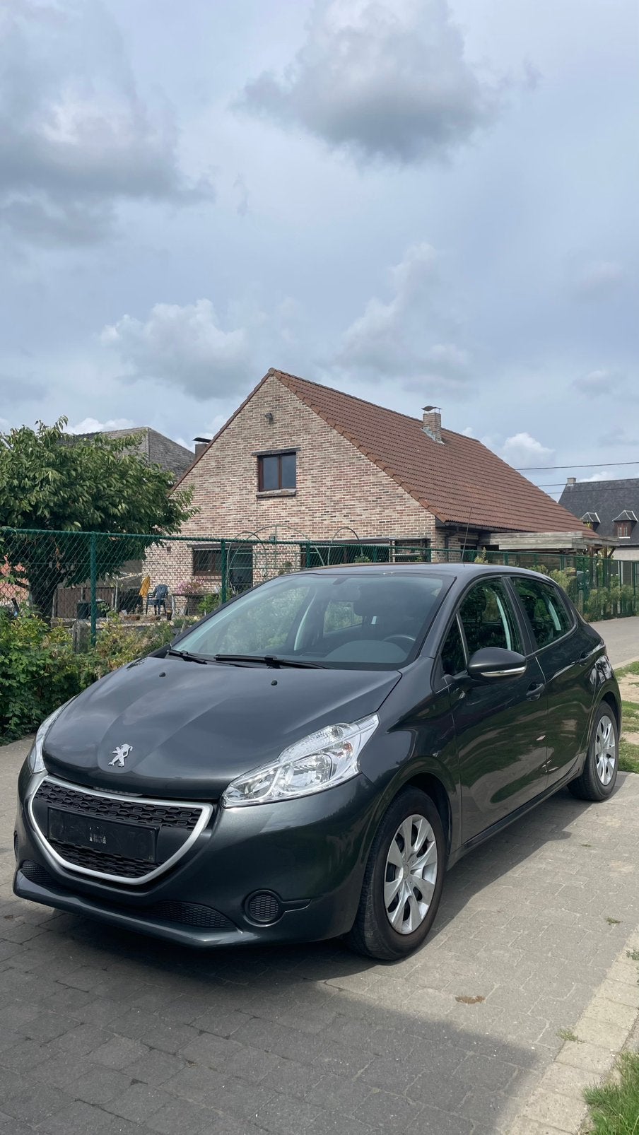 Peugeot 208 1.2benzine gekeurd vr verkoop, Handgeschakeld, Particulier, Dealer onderhouden, Te koop