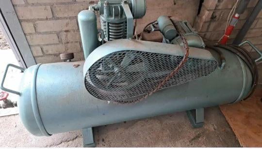 VINTAGE COMPRESSOR GARAGE SHOWROOM MANCAVE DECORATIE Sale, Ophalen, Gebruikt, Gebruiksvoorwerp