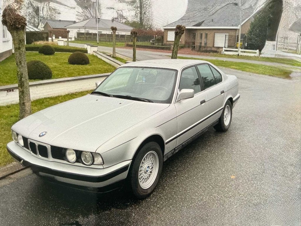BMW 520i E30 520i Oldtimer, Auto's, Automaat, Bedrijf, Overige carrosserie, BMW