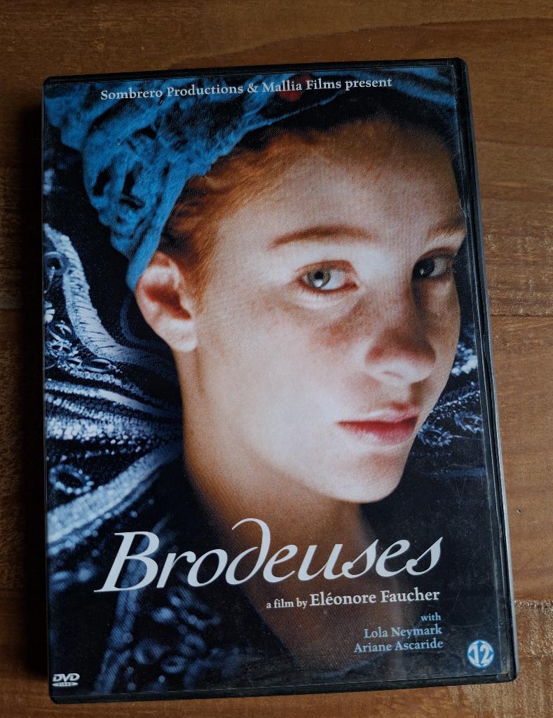 Brodeuses - Eléonore Faucher - Lola Naymark - Marie Félix, Ophalen of Verzenden, Gebruikt, Drama