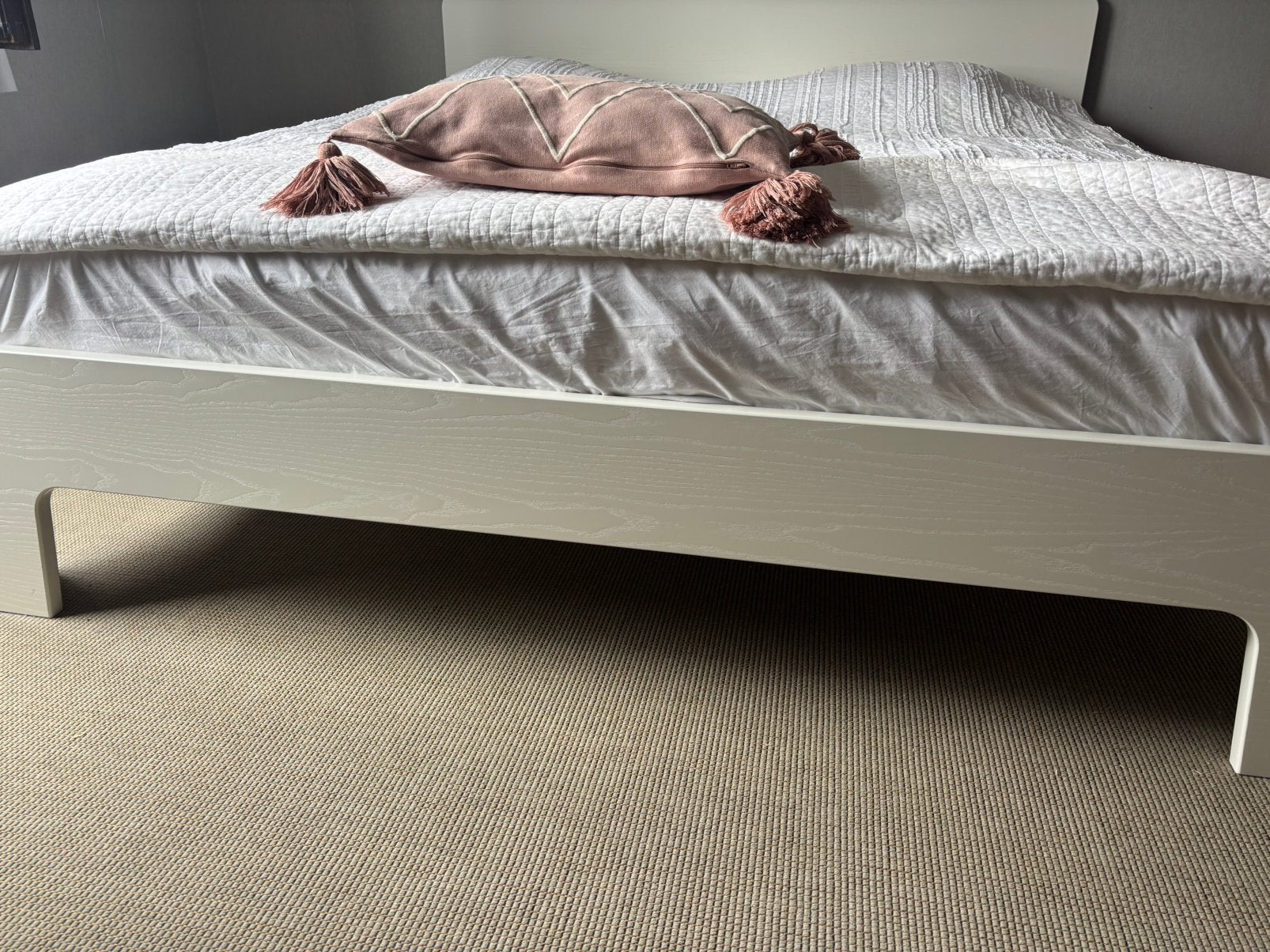 Loof bed 200 x 200 wit, Huis en Inrichting, Ophalen, Zo goed als nieuw, Tweepersoons, Wit