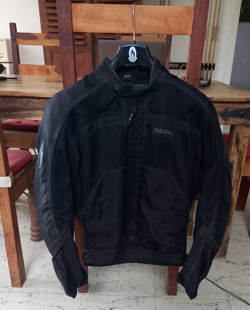 Blouson textile Richa état neuf noir taille M, Enlèvement ou Envoi, Seconde main, Manteau | tissu, Richa