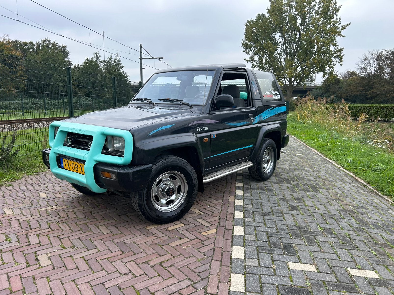 Daihatsu Feroza 1.6 Zwart, Auto's, Feroza, Stof, 4 cilinders, 1600 cc