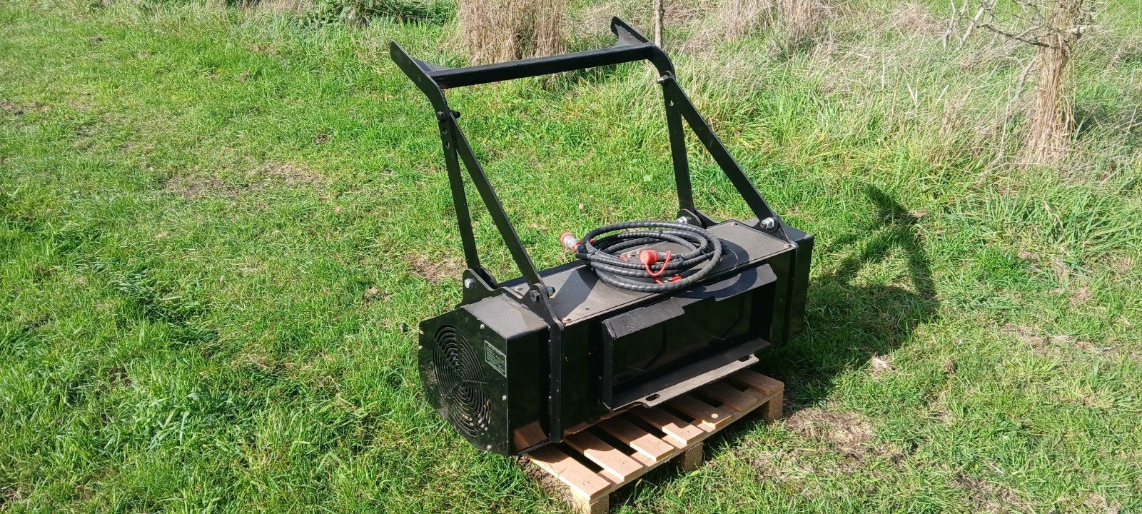 Bosfrees mulcher, Ophalen, Nieuw