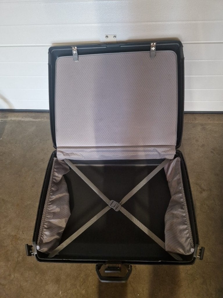 Étui de voyage American Tourister, Bijoux, Sacs & Beauté, Valises, Plastique dur, Enlèvement, Utilisé, 60 à 70 cm