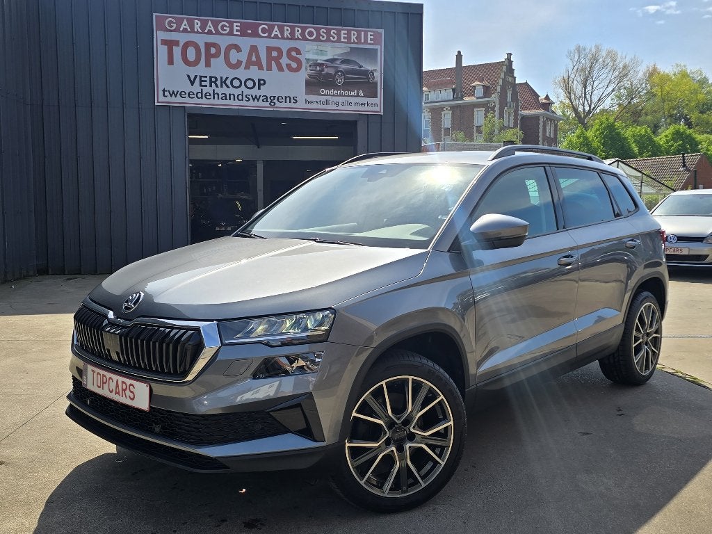✔SKODA KAROQ 1.5 - 2024 Euro6 - 39 000 km❕ Apps, Airco,.., Auto's, Skoda, Stof, 4 cilinders, Lane Keeping Assist, Karoq