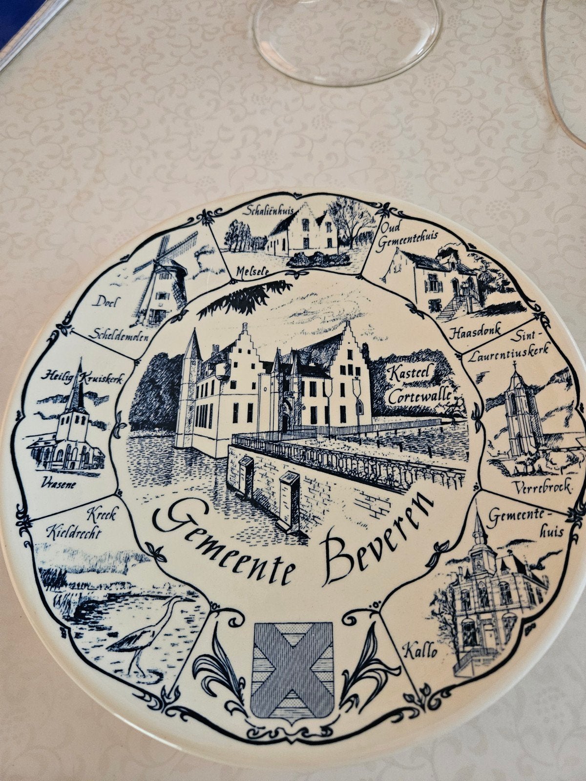 sierbord beveren, Ophalen