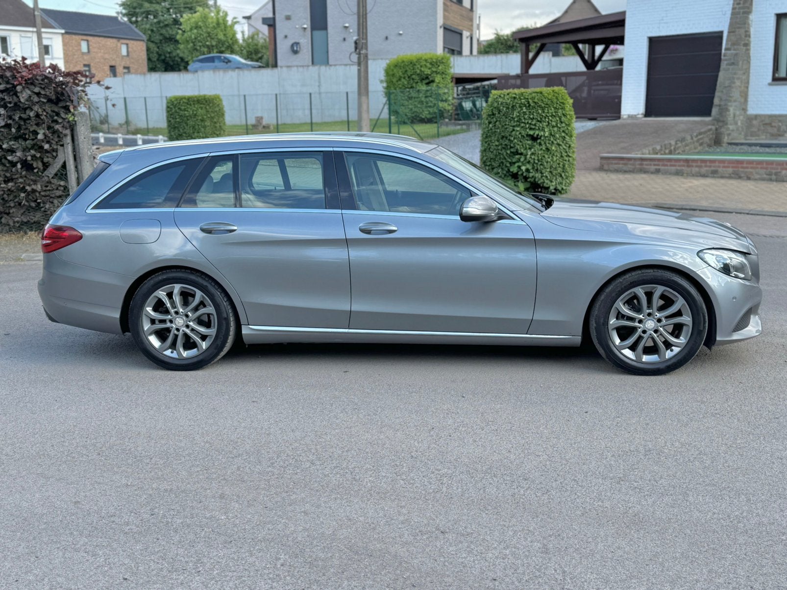Mercedes C220d 2.2CDI AvantGarde EURO-6B, Autos, Achat, Euro 6, Entreprise, 5 portes