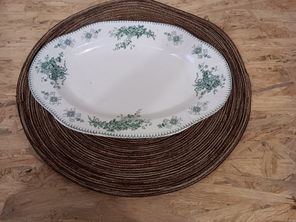 Plat ovale Boch Duchesse 32 cm de long, Antiquités & Art, Enlèvement ou Envoi