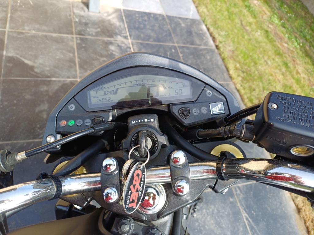 Mat zwart ,schafe vrij ,zeer goede staat, Motoren, Motoren | Honda, Occasion, 4 cilinders, Meer dan 35 kW, 599 cc