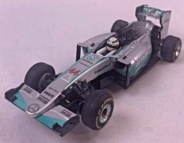 Voiture à sous Carrera Go Mercedes F1 W05 Hybrid Hamilton 44, Autre propulsion, Carrera, Comme neuf, Circuit