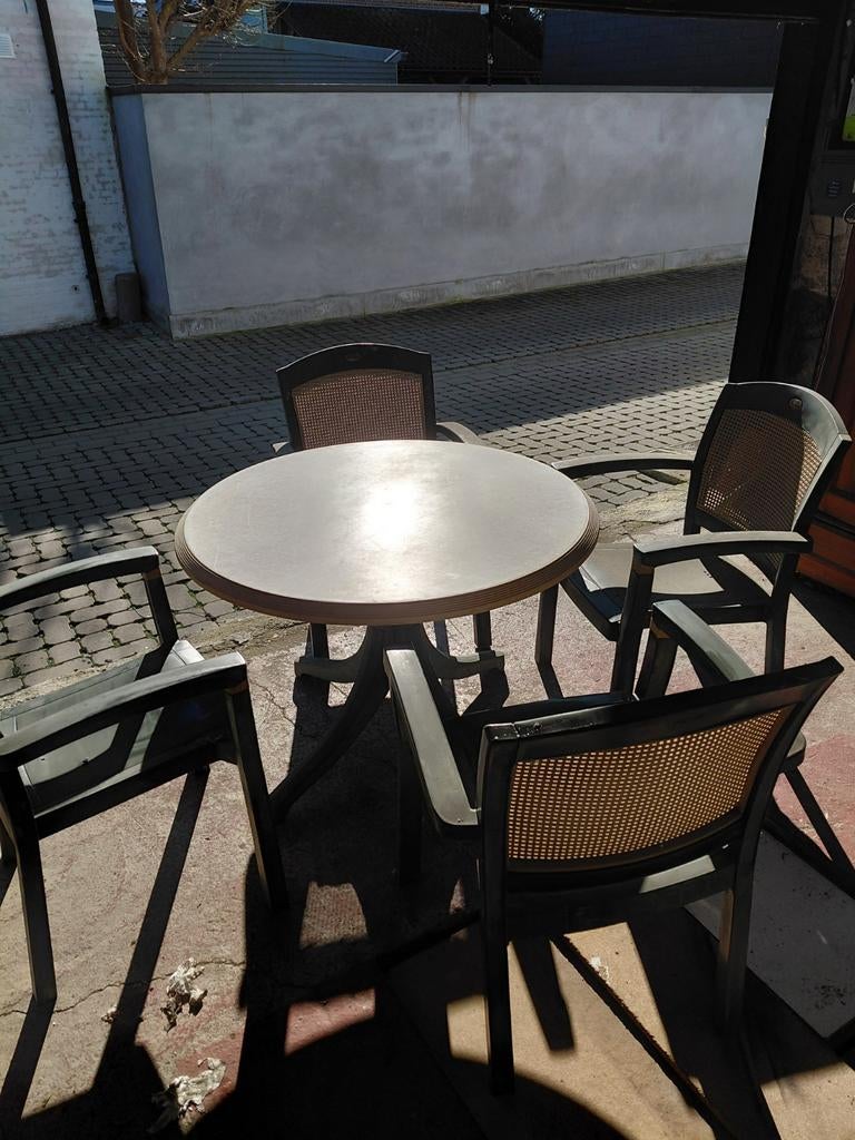 Hartman tuinset, Enlèvement, Salons de jardin
