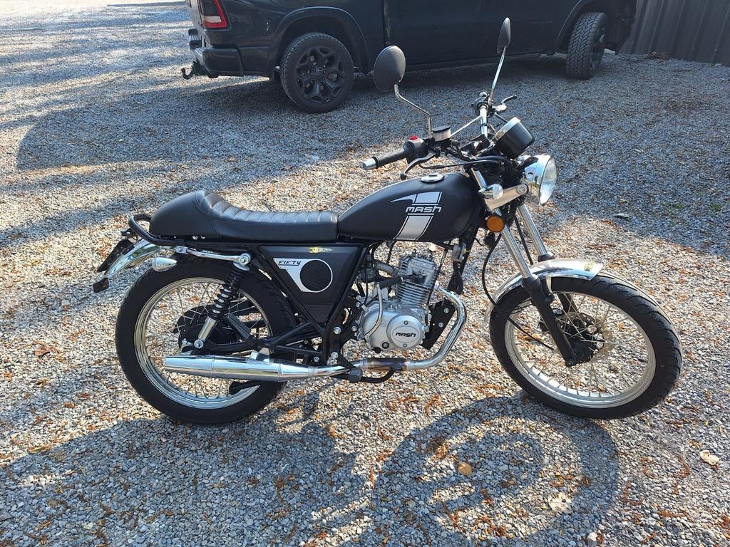 Mash fifty 50cc neuf 164 km, Motos, Motos | Mash, Particulier, Scooter, jusqu'à 11 kW, 1 cylindre, Manuelle, Neuf