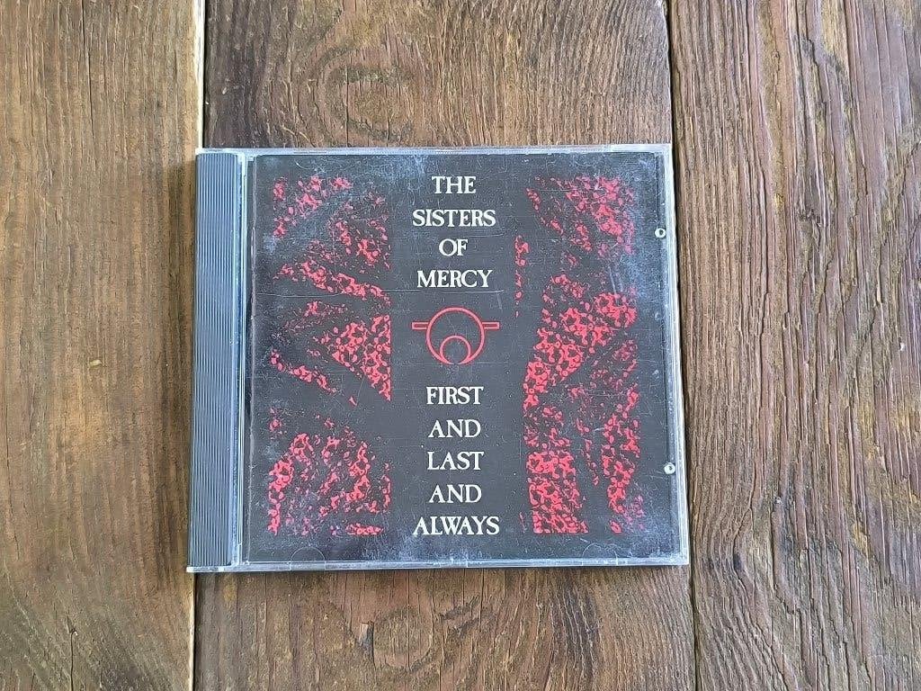 New-wave CD The Sisters of Mercy „First and Last and Always”, Gebruikt, Ophalen of Verzenden, Alternative Rock, Album