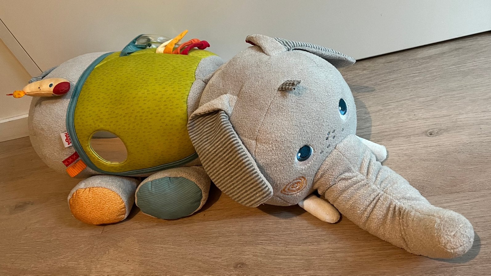 Sensorische speelolifant baby, Ophalen, Zo goed als nieuw, Olifant