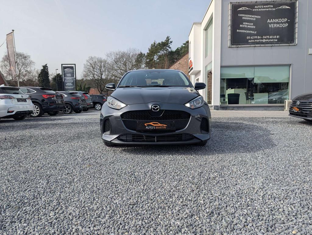 Mazda 2 1.5 Hybrid VVT-i | CAMERA | CARPLAY | (bj 2024), Auto's, Stof, Gebruikt, 4 cilinders, 5 deurs