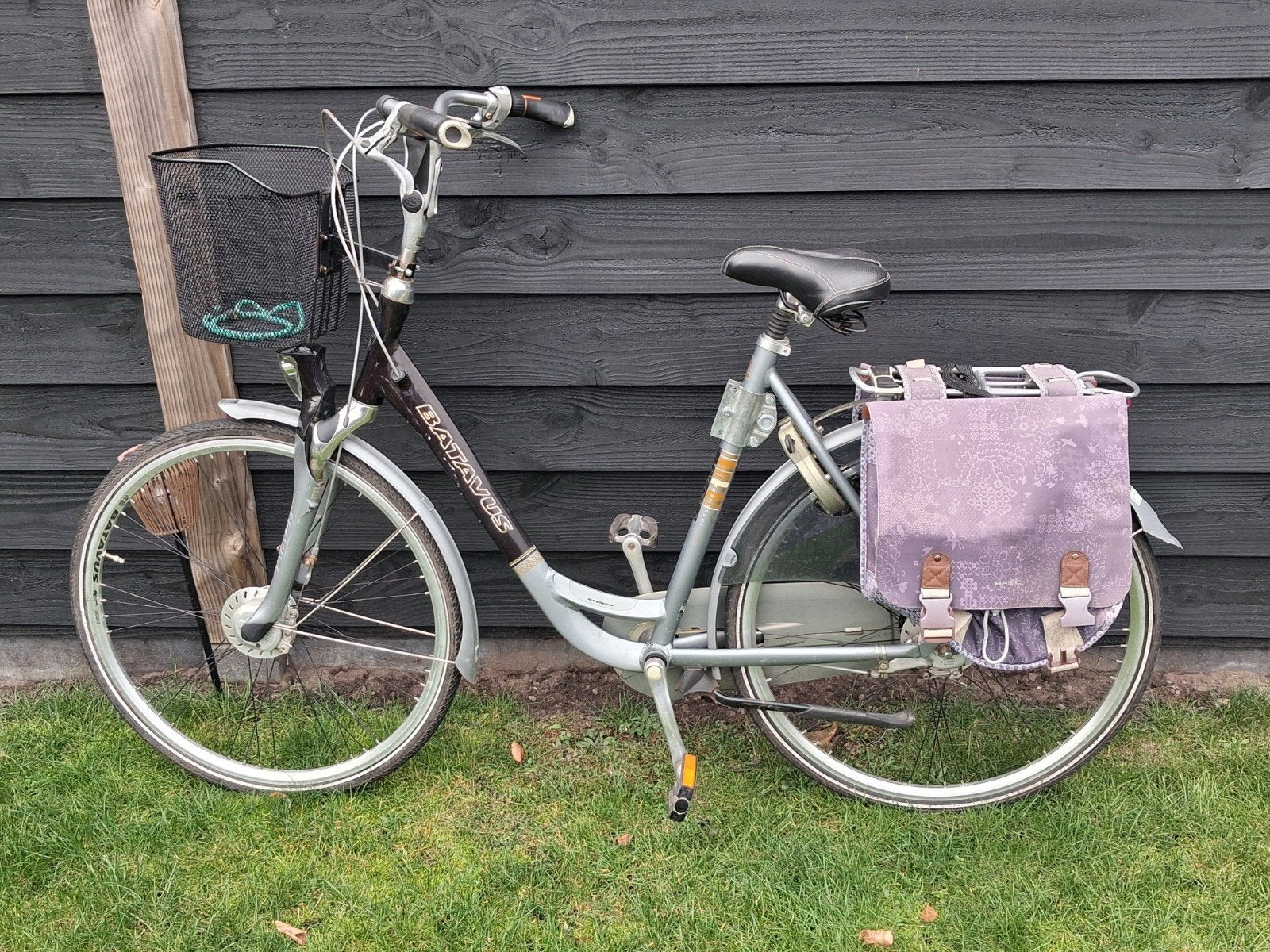 Batavus damesfiets, Ophalen, Batavus