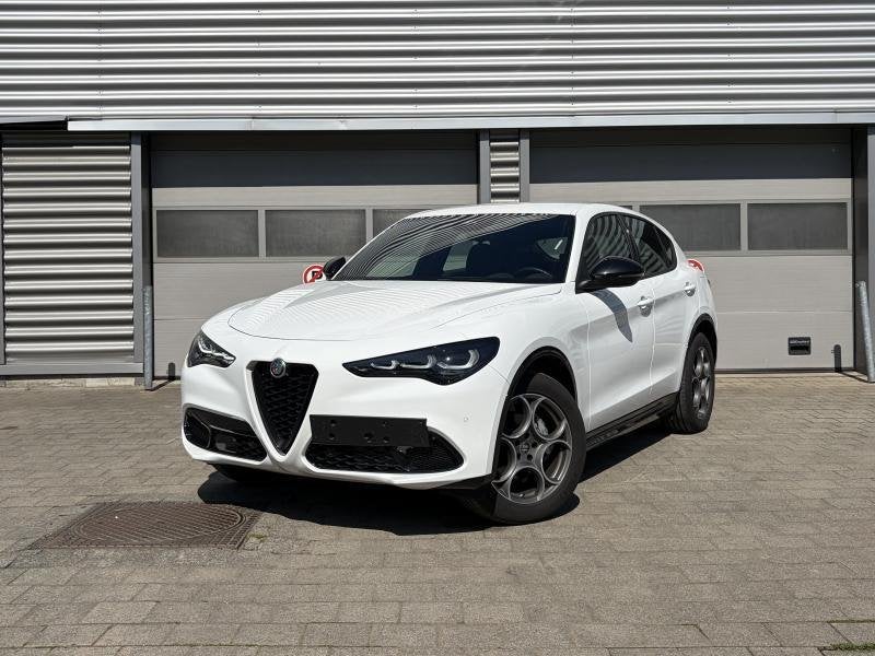 Alfa Romeo Stelvio 2.0 Q4 280Pk, Autos, Alfa Romeo, Achat, Euro 6, Electronic Stability Program (ESP), Noir