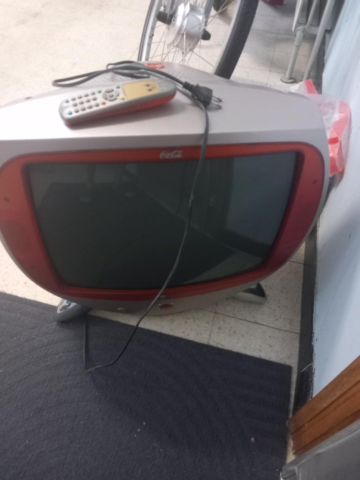 Retro coca cola tv lg, TV, Hi-fi & Vidéo, Enlèvement, LG
