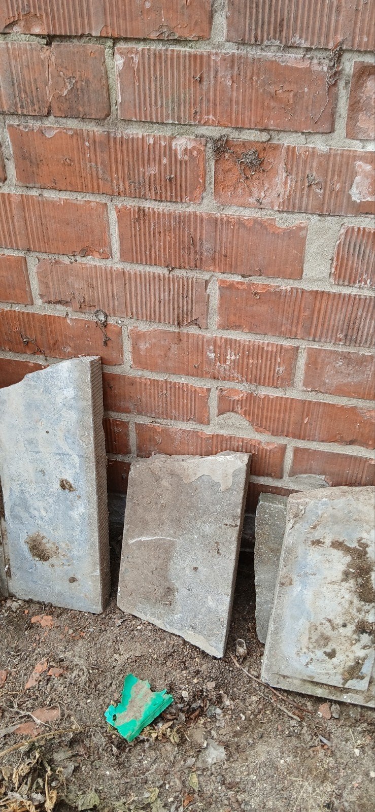 Stukken arduinen dorpels, Ophalen