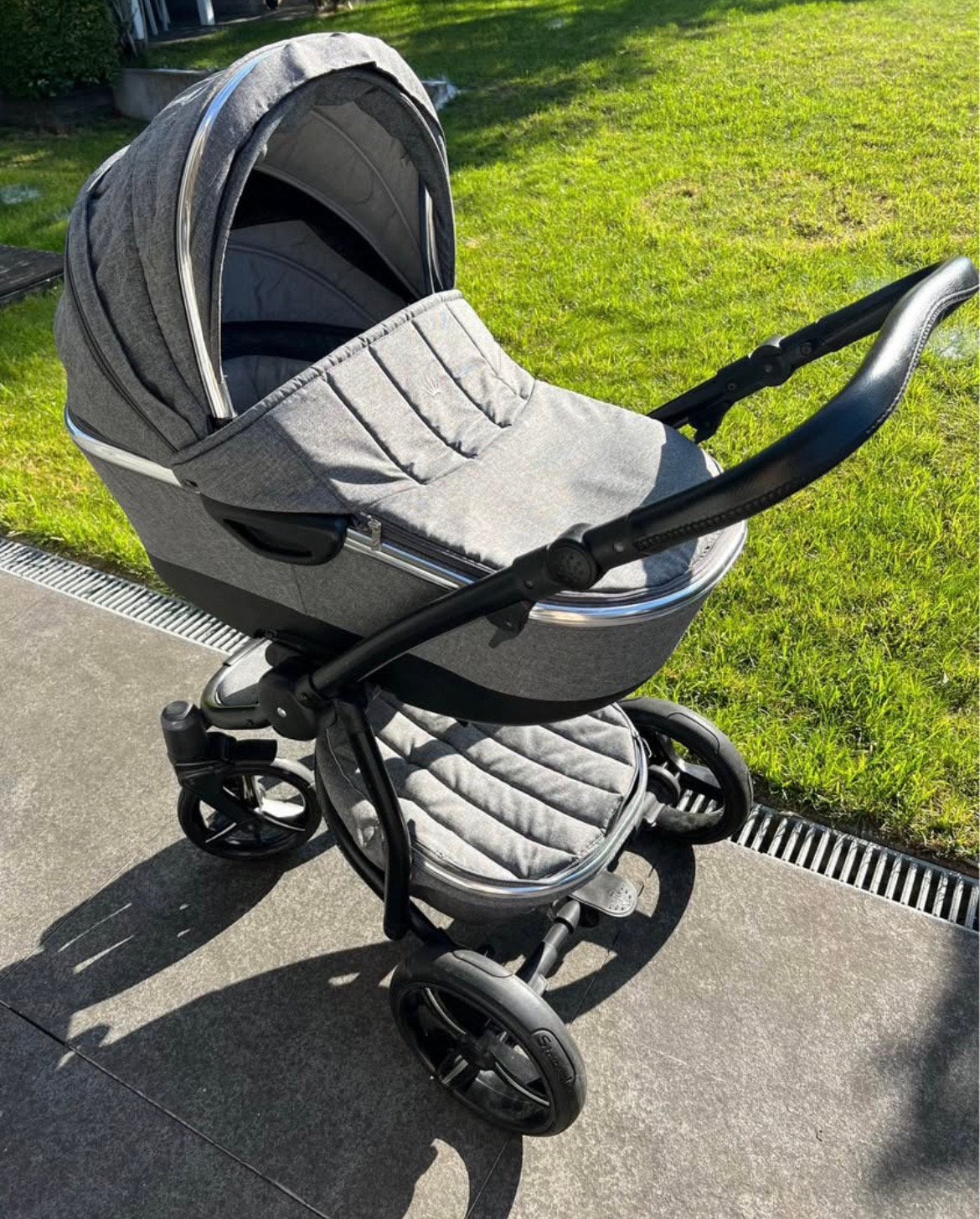 First buggy, Gebruikt, Luchtbanden, Ophalen, Kinderwagen