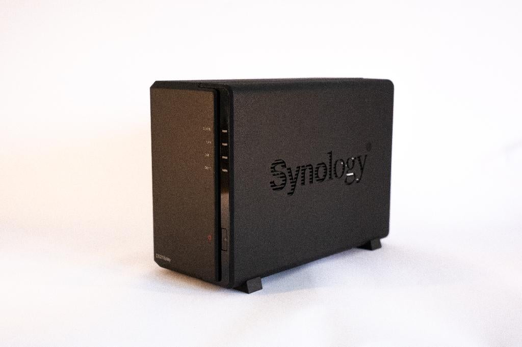 Synology DS218play NAS – perfecte staat, Computers en Software, NAS, Zo goed als nieuw, Ophalen of Verzenden