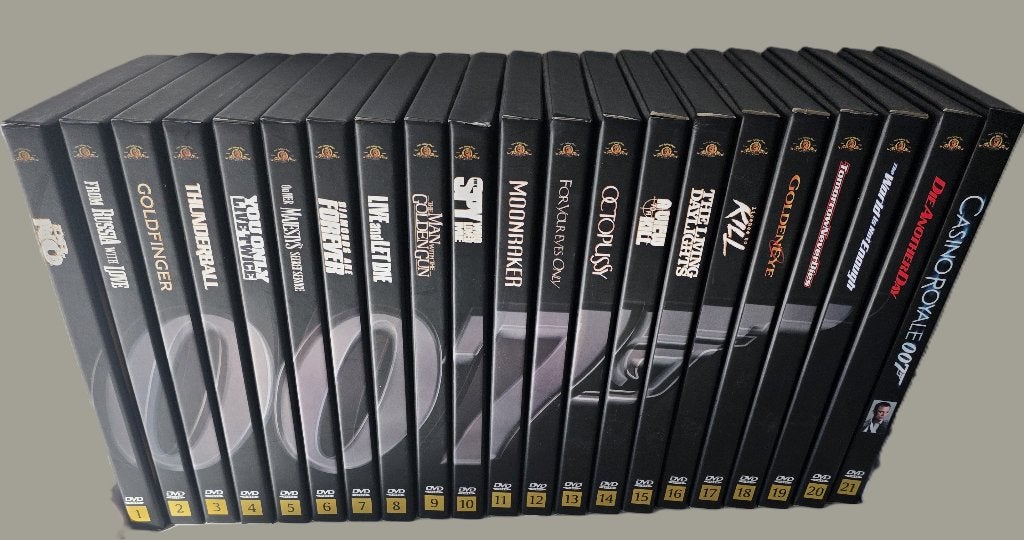 21 DVD boxen James Bond, Ophalen of Verzenden