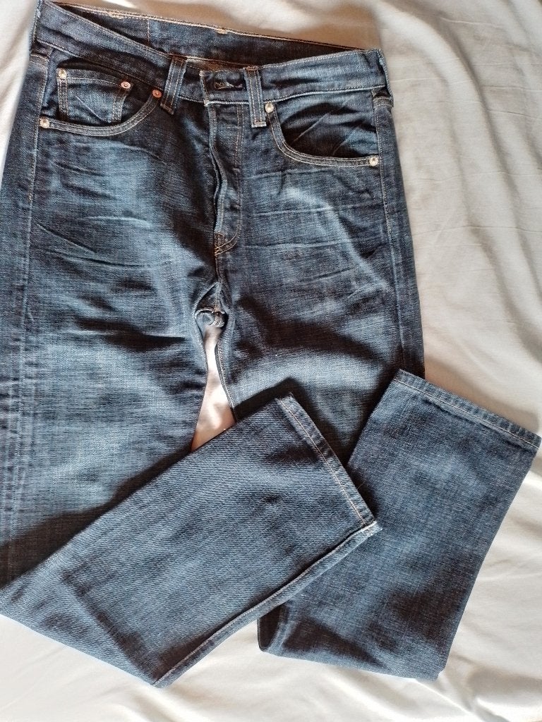 blauwe jeans broek jongen Levi Strauss & co 28/32 staat goed, Ophalen of Verzenden, Zo goed als nieuw, Jongen, Broek