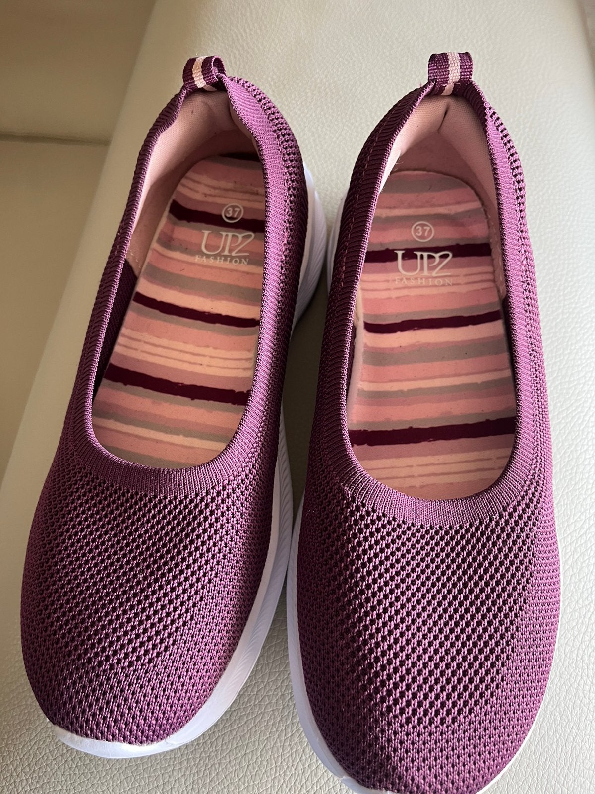 Damesschoenen, Kleding | Dames, Schoenen, Ophalen of Verzenden, Zo goed als nieuw, Instappers