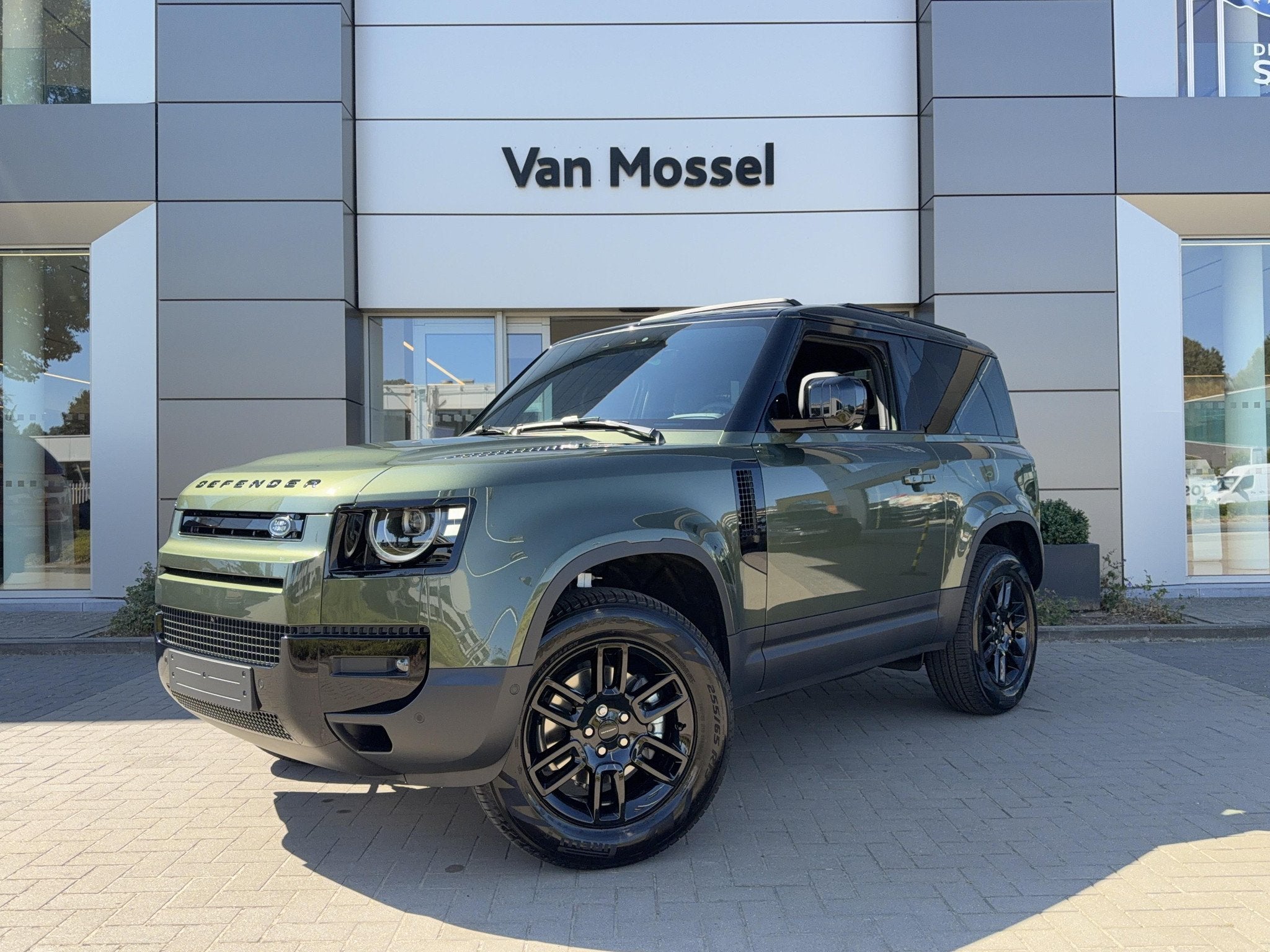 Land Rover Defender 90 S D200 (année de construction 2026), Entreprise, 200 ch, Noir, Defender