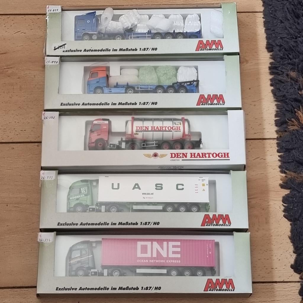CONHTAINER TRUCK EN DIVERS 1:87-H0, Hobby en Vrije tijd, Ophalen of Verzenden, Overige merken