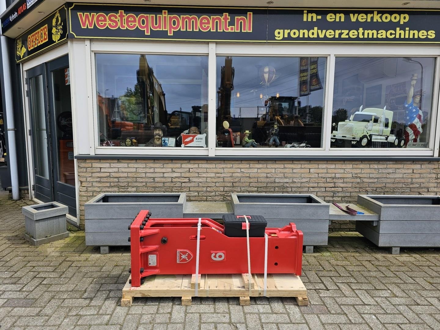 Spartan SP-6 Hydraulic breaker WE1071, Zakelijke goederen