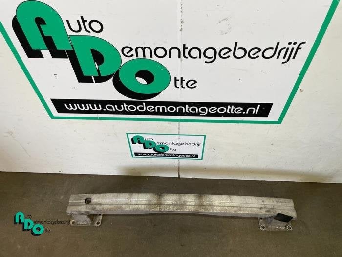 Bumperframe voor van een Peugeot 308 (308 08-), Gebruikt, -, -, Ophalen of Verzenden