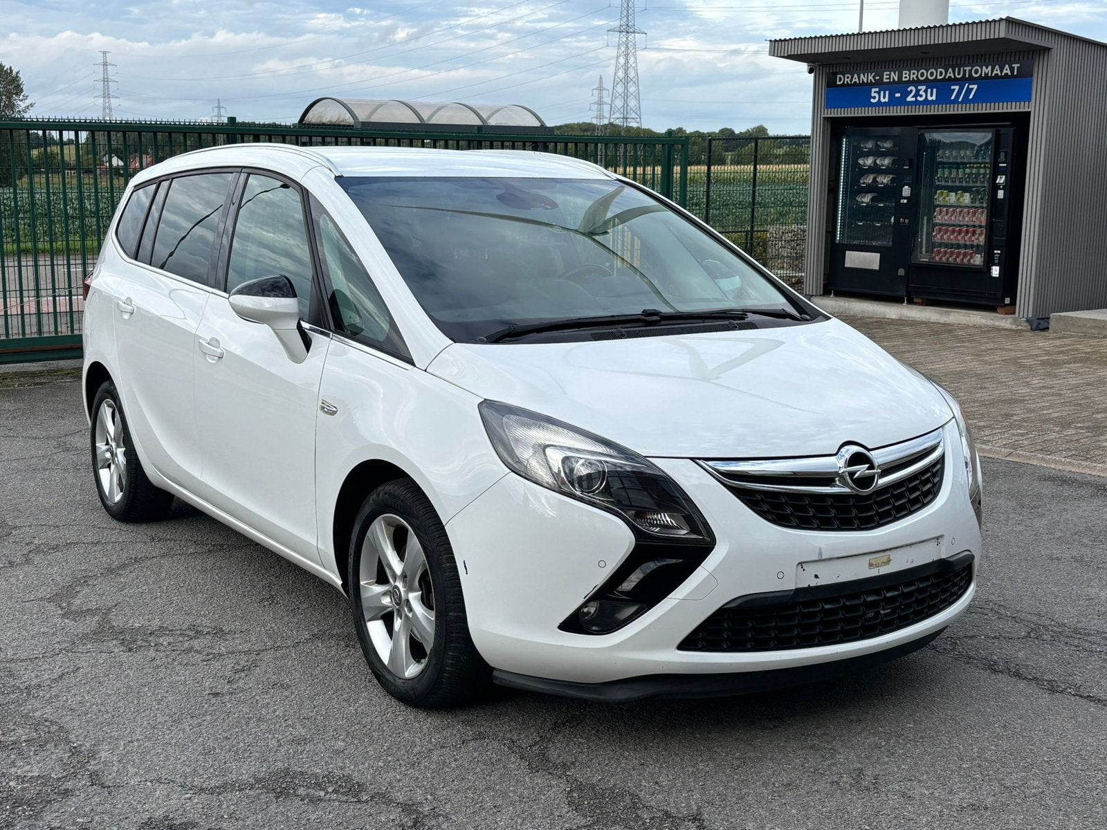 Opel Zafira Tourer 1.4 essence euro 6b airco gps 5place, Euro 6, Entreprise, Boîte manuelle, Noir