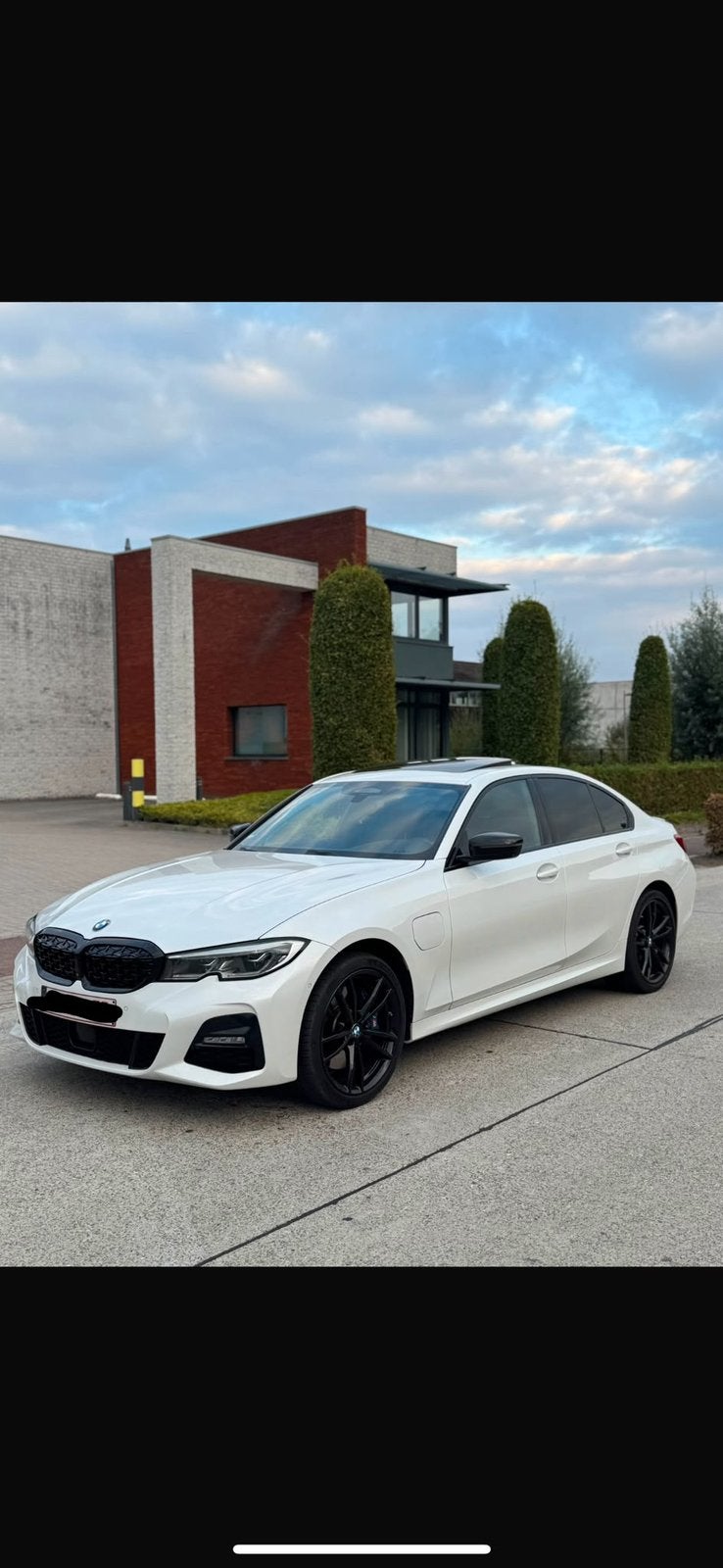 BMW 330e M-PACK | FULL OPTION | LASER | OPEN DAK | ACC | 360, Auto's, 1998 cc, Euro 6, Wit, Leder