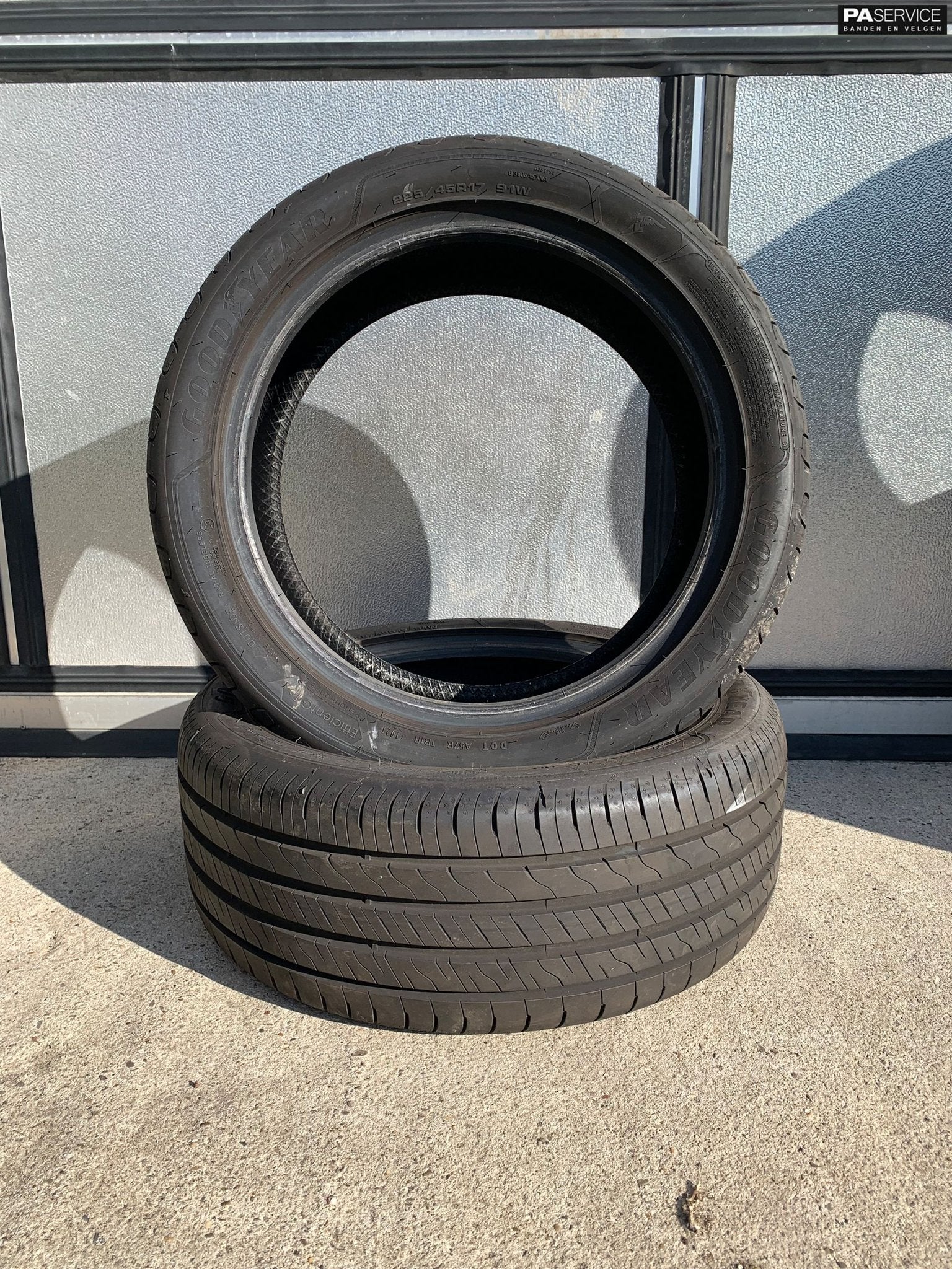 2x Demo Goodyear 225 45 17 Zomerbanden met 7,8 mm, Gebruikt, Velg(en), -, -