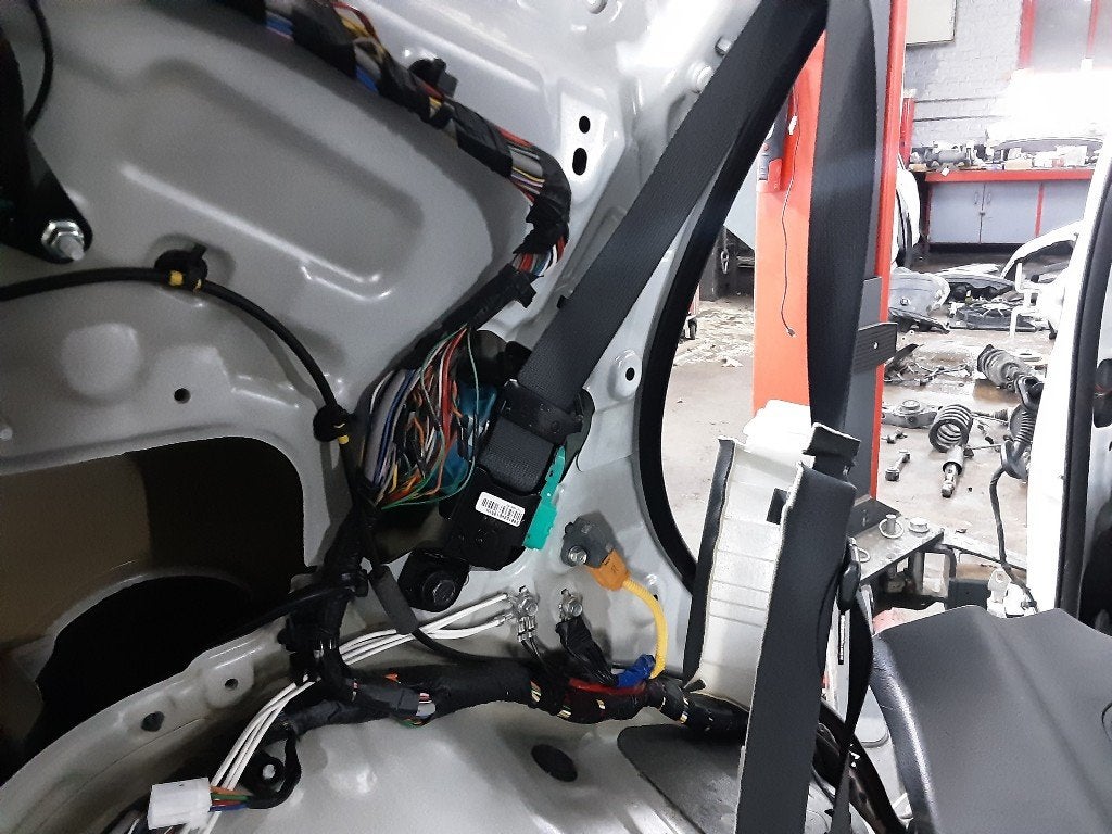 CEINTURE DE SECURITE ARRIERE GAUCHE Santa Fe III (DM), Utilisé, Hyundai