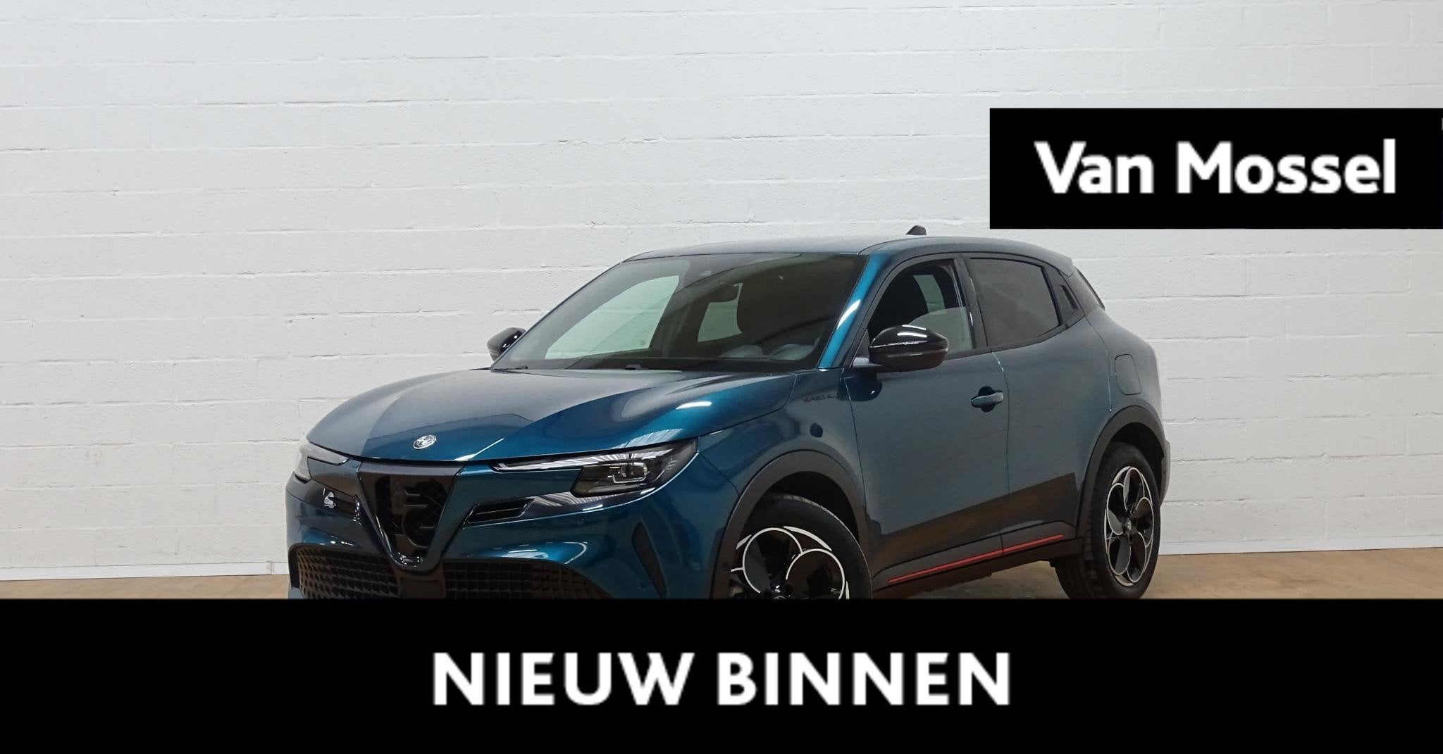 Alfa Romeo Junior 1.2 Hybrid 145 eDCT6 Ibrida Speciale VERWA, Autos, Alfa Romeo, Entreprise, Achat, Junior, Air conditionné, Climatisation automatique