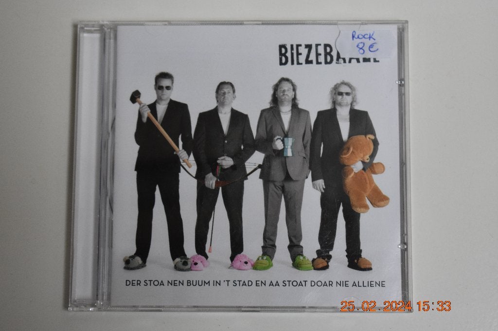 cd : Biezebaaze - Der stoa nen buum in 't stad en aa stoat, Cd's en Dvd's, Ophalen of Verzenden, Gebruikt