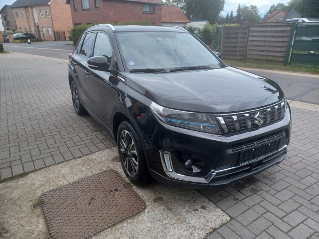 Suzuki vitara GLX 4x4, Auto's, https://public.car-pass.be/vhr/f4be1b70-4740-4525-a238-d4f2d4b9c1e7, Zwart, 4 cilinders, Zwart