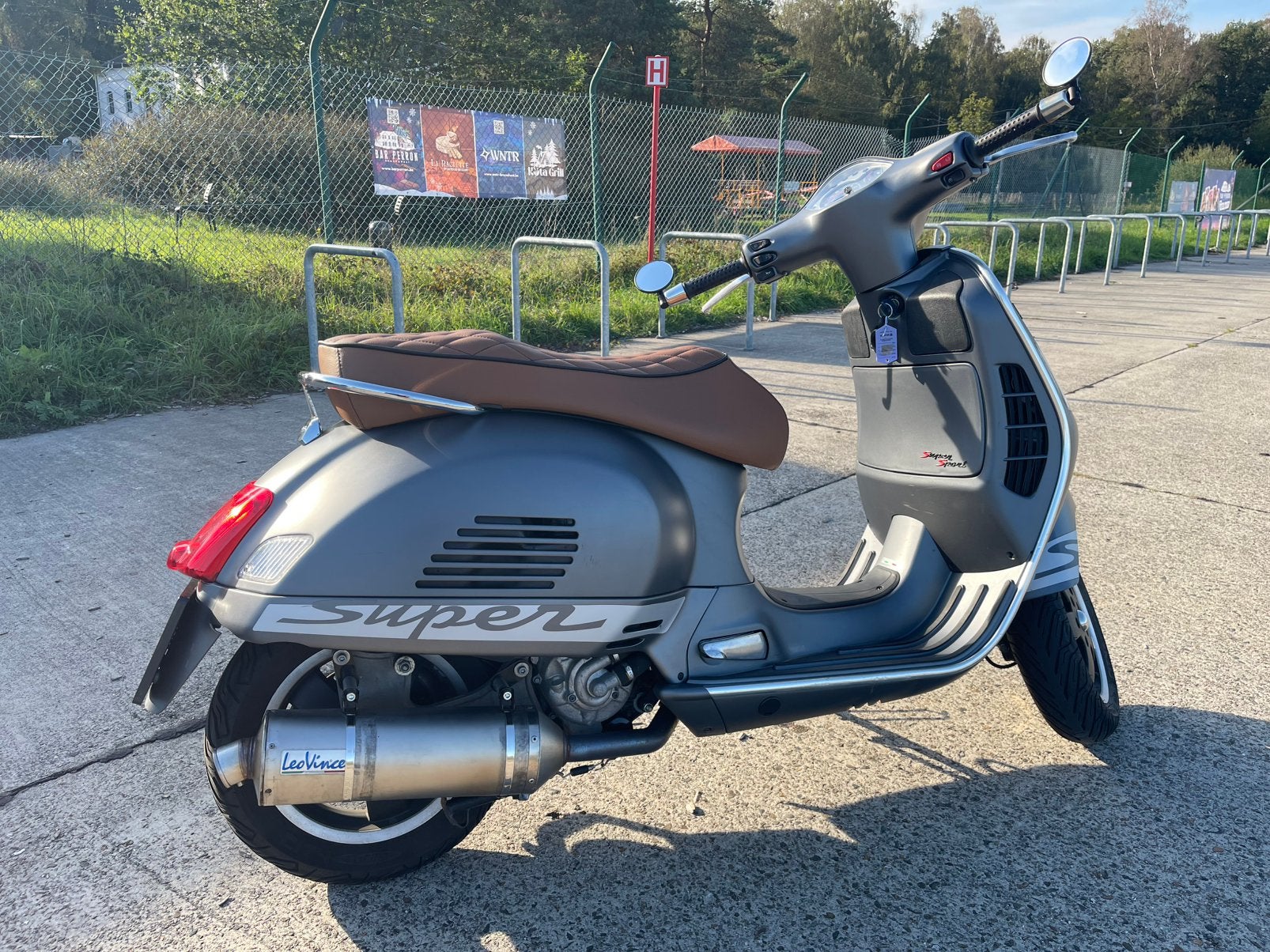 300 GTS Super Leovinci uitlaat!!!!!!, Fietsen en Brommers, Ophalen, Gebruikt, Overige modellen, Benzine
