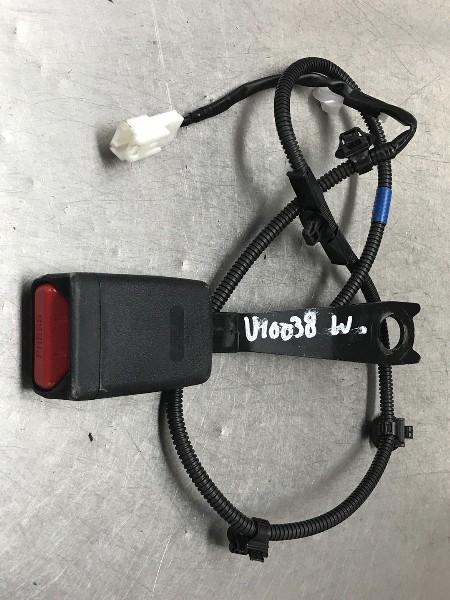 GORDELSLOT LINKS VOOR Subaru Trezia (01-2011/-), Auto-onderdelen, Interieur en Bekleding, Gebruikt, Subaru