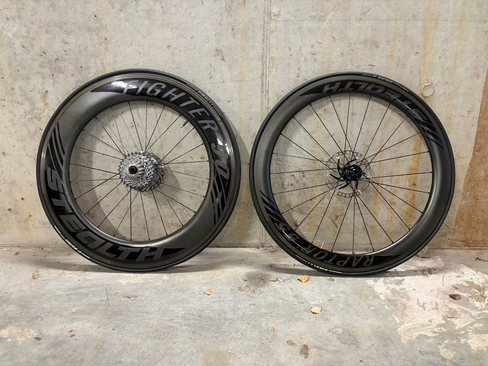 Ensemble de roues Stealth, Enlèvement, Utilisé, Gravelbike, Carbone
