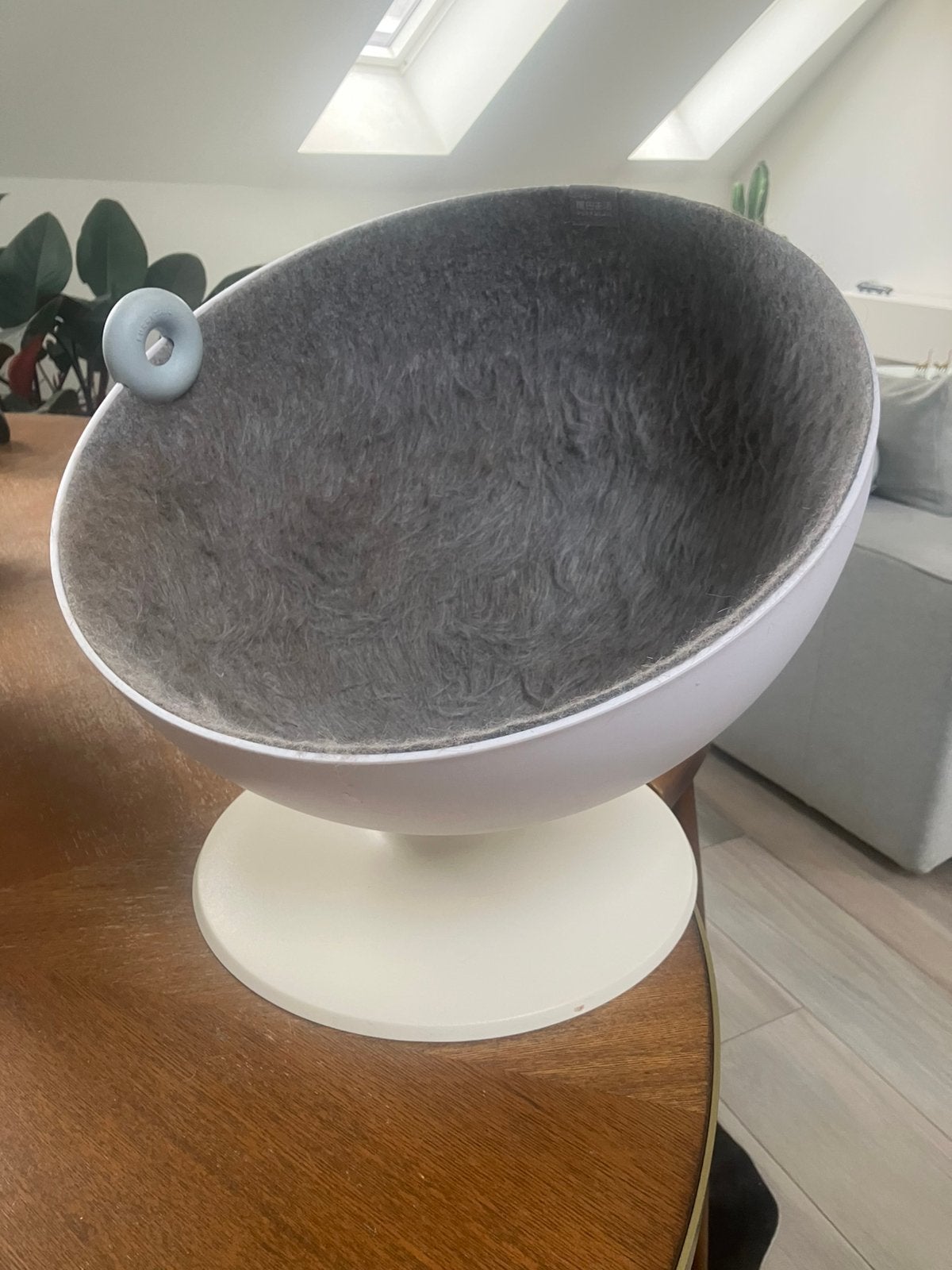 Chaise pour chat Furrytail Boss Design, pivotante à 360, Enlèvement, Utilisé