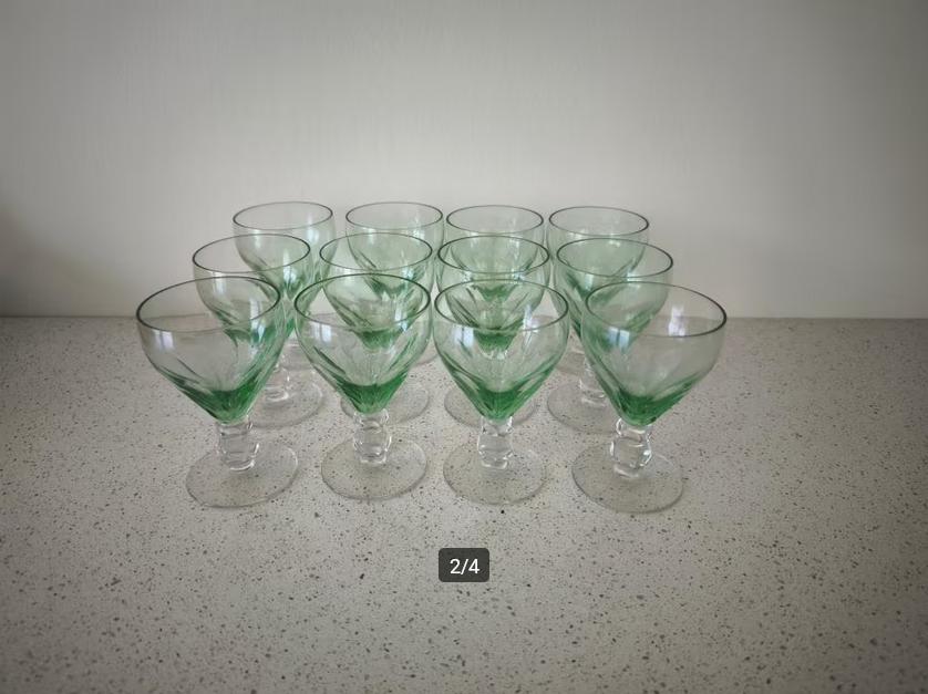 Uranium Glazen (12), Enlèvement